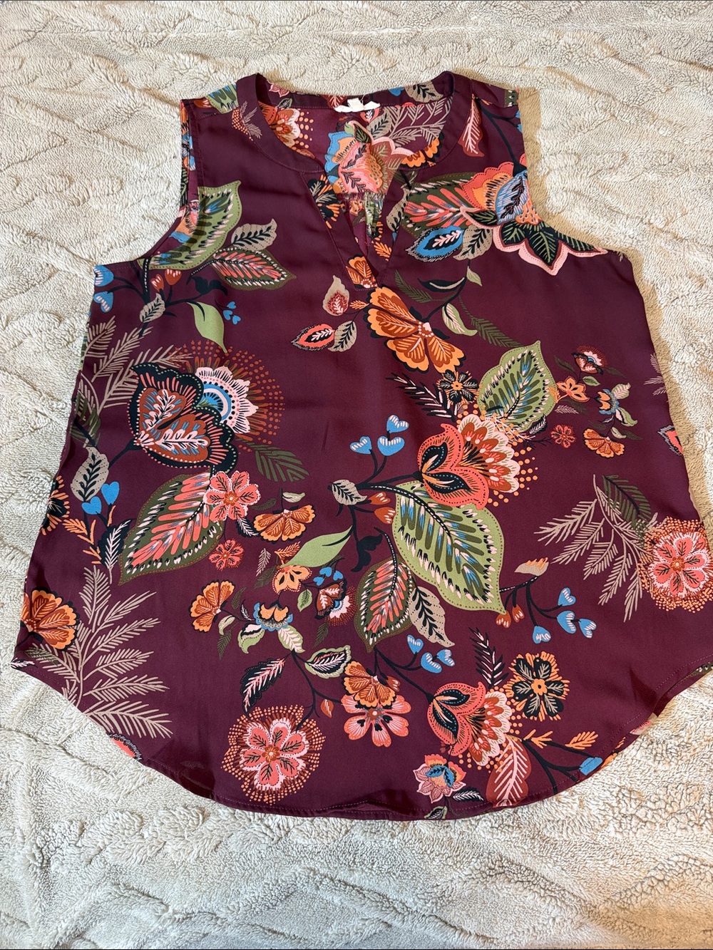 Maurices Burgundy Floral Sleeveless V-Neck Camisole